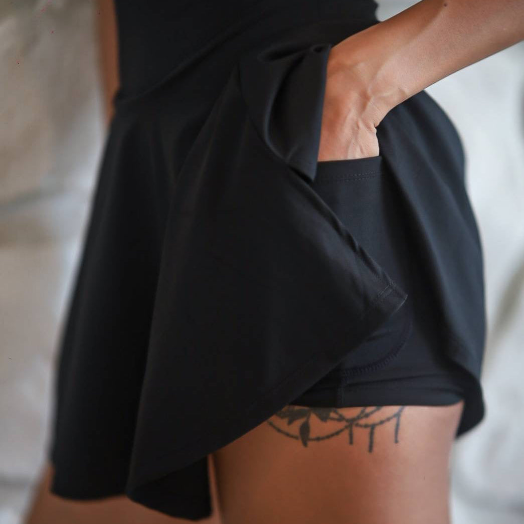 OFF COURT collection by diva (Black)